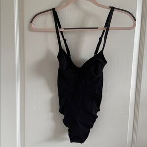 SKIMS Seamless Sculpt Low Back Bodysuit